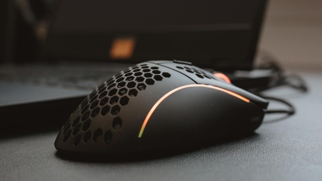 Why Does My Mouse Double Click? – 8 Reasons